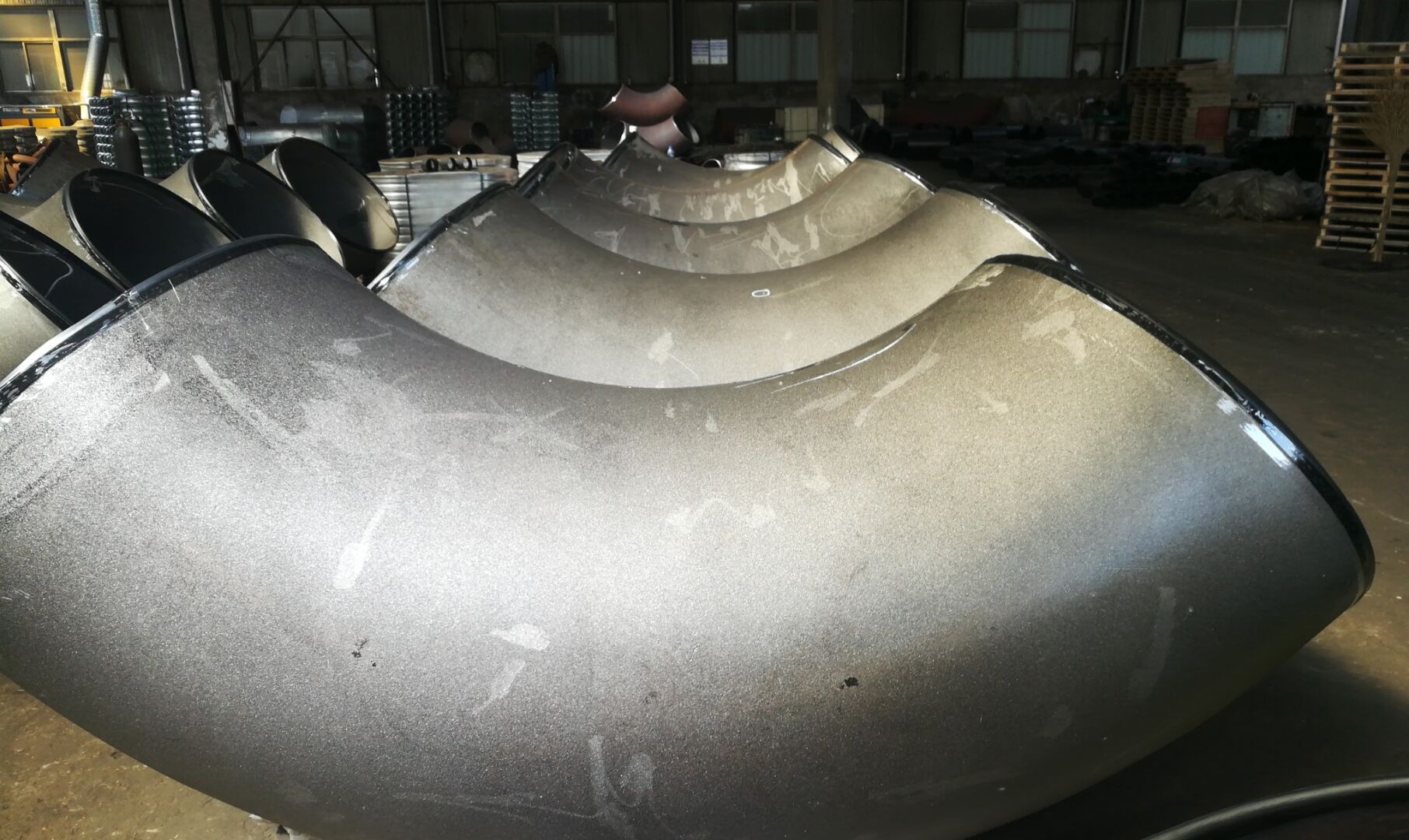 90 Degree Short Radius Carbon Steel Large-Caliber Pipe Fitting Elbow